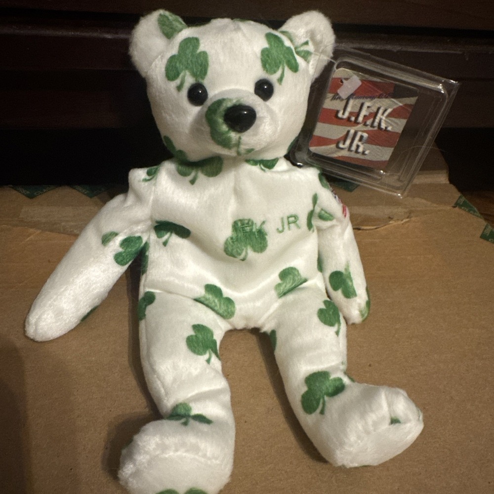 J.F.K. JR. Rest In Peace Clover Bear Memorial Beanie Baby‎ Style Limited Edition